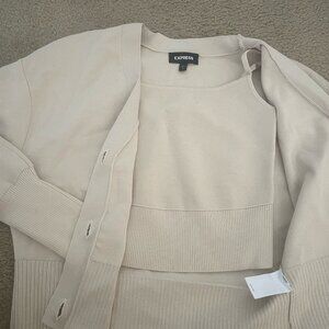 Express knit Cropped Cardigan and Tank Set